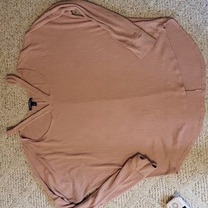 Womens light pink oversize top. Express
